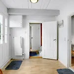 2 Bedroom Cozy In 度假居 *