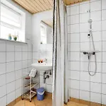 2 Bedroom Cozy In