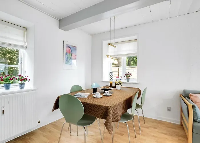 2 Bedroom Cozy In Tønder